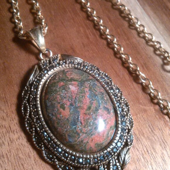 Unakite and Marcasite Goldtone Pendant Necklace - Picture 3 of 15